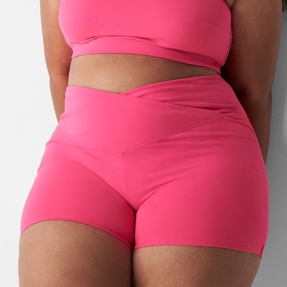 New Size 22/24 cheeky shortie, pink - Picture 1 of 7